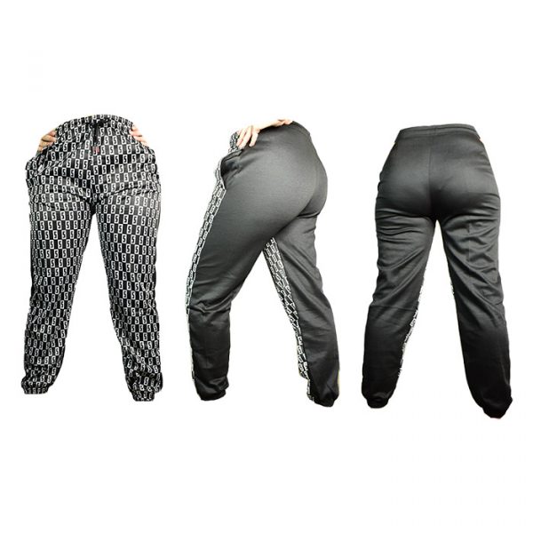 Pants negros lida con diseño numero 5 al frente